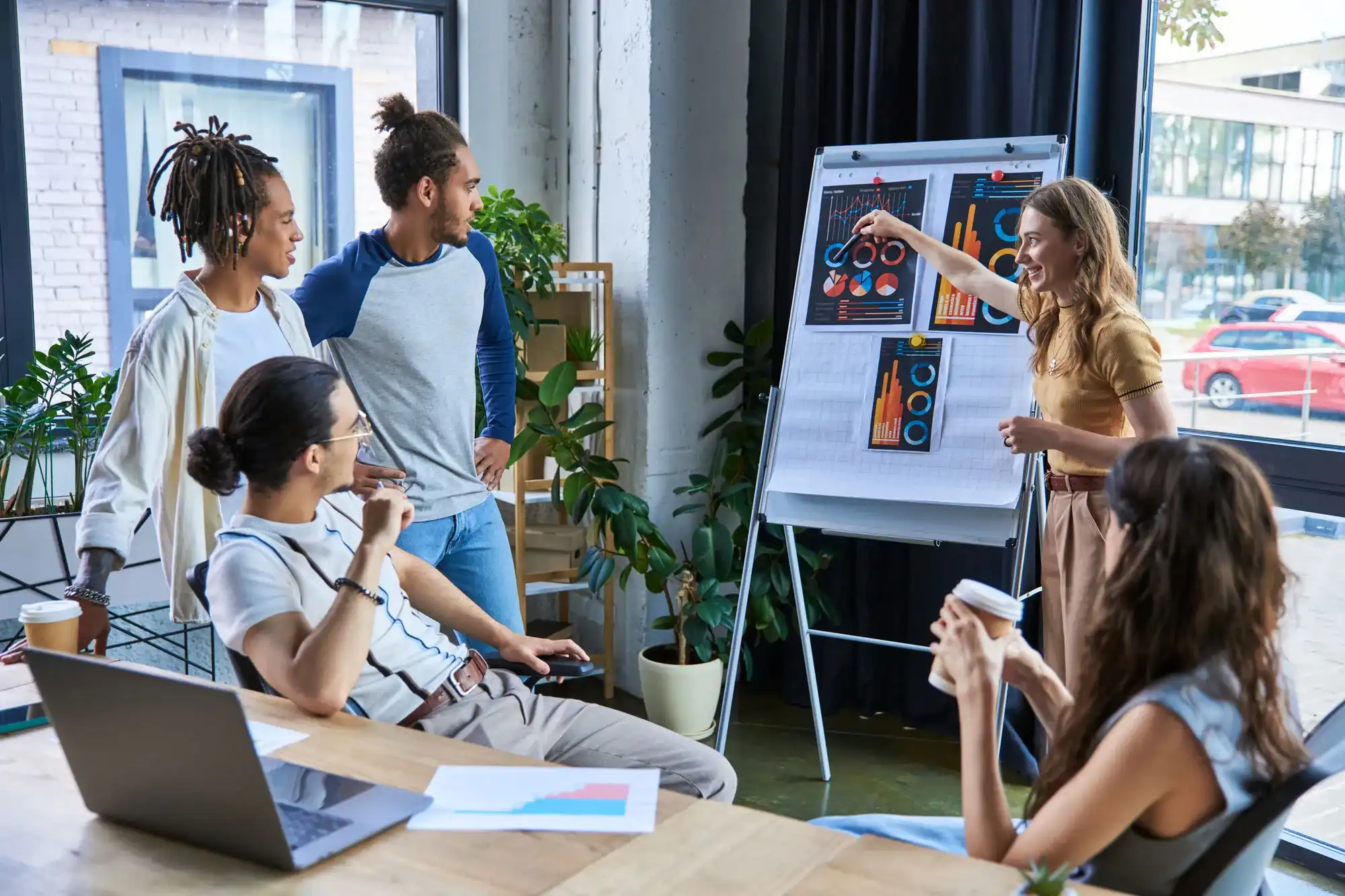 Choosing the Right Digital Marketing Agency to Maximize Your ROI Now